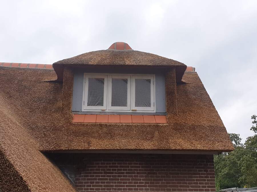 Onderhoud – Rietdekkersbedrijf E. Eiland